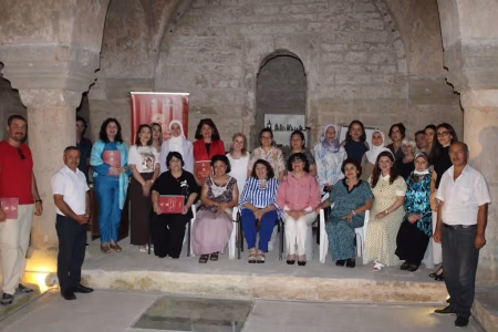 “Qeyri-maddi mədəni irs: Tədris vəsaiti” kitabının təqdimatı
